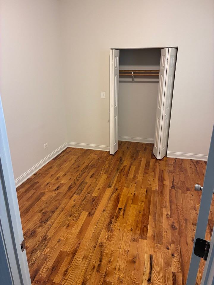 6812 S Normal Blvd #6812-2N - Photo 5 of 11