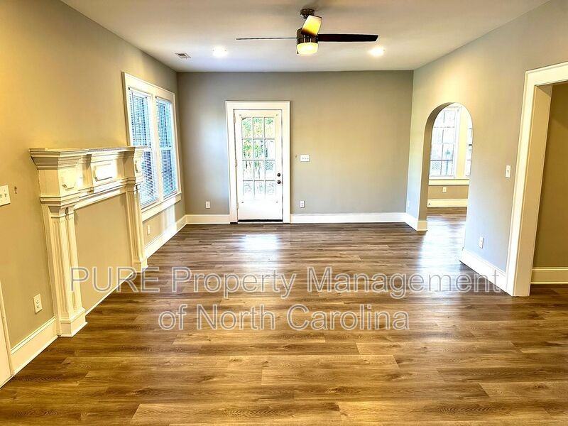 708 Union St S - Photo 7 of 50