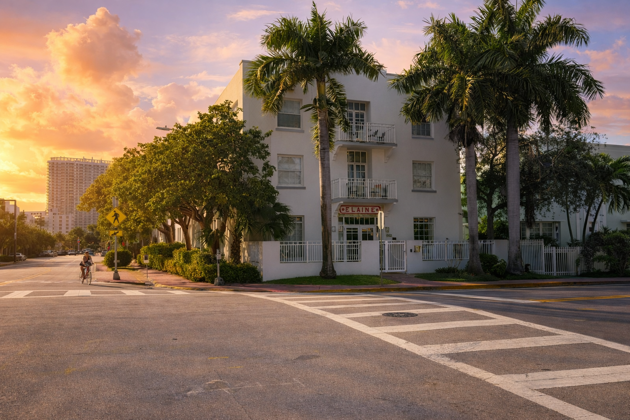 1502 Jefferson Ave #103