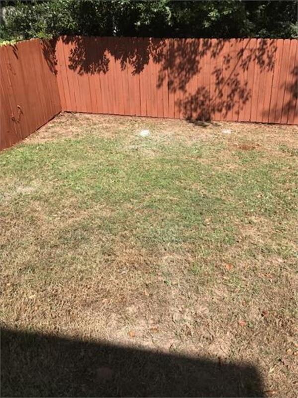 5703 Wells Cir - Photo 4 of 19