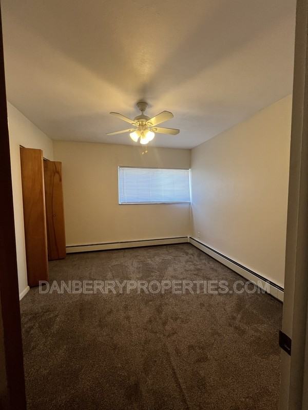 3940 Jackman Rd - Photo 4 of 8