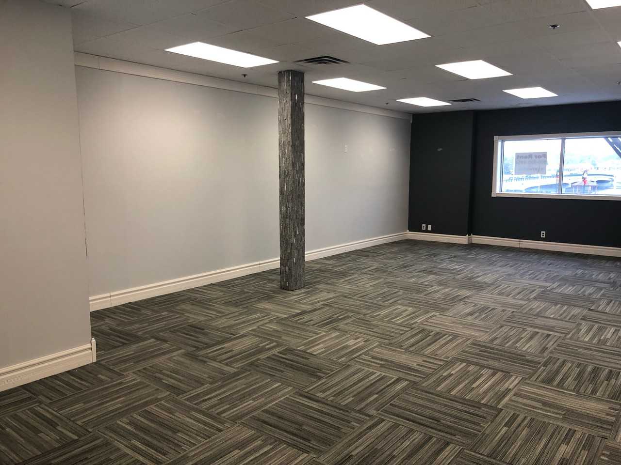 105 E 1st St #60 - Photo 3 of 4