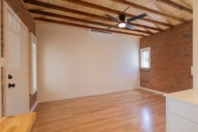 512 W Fillmore St #07 - Photo 7 of 29