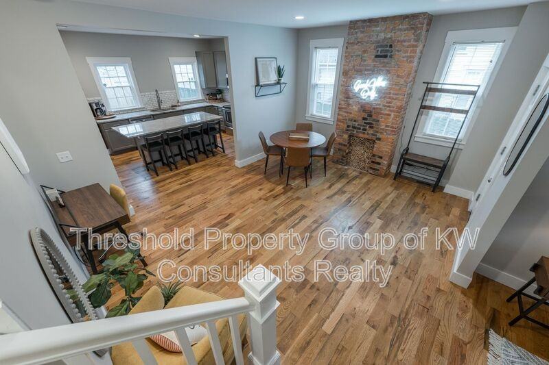 65 E 7th Ave - Photo 4 of 42