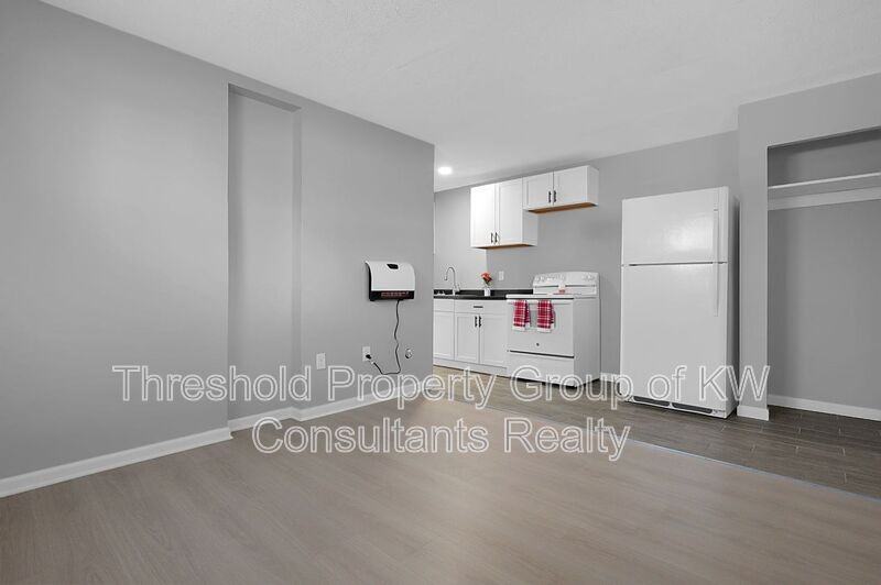 180 N Sylvan Ave #A - Photo 4 of 22