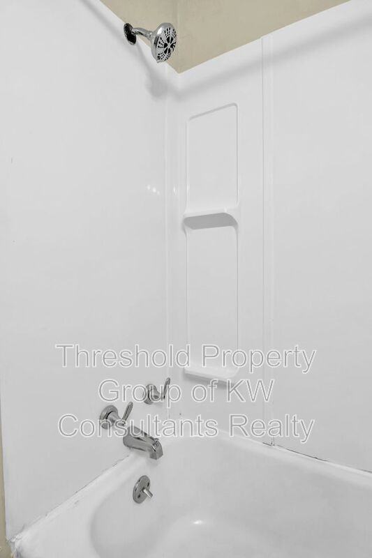 1794 Genessee Ave #2 - Photo 7 of 16