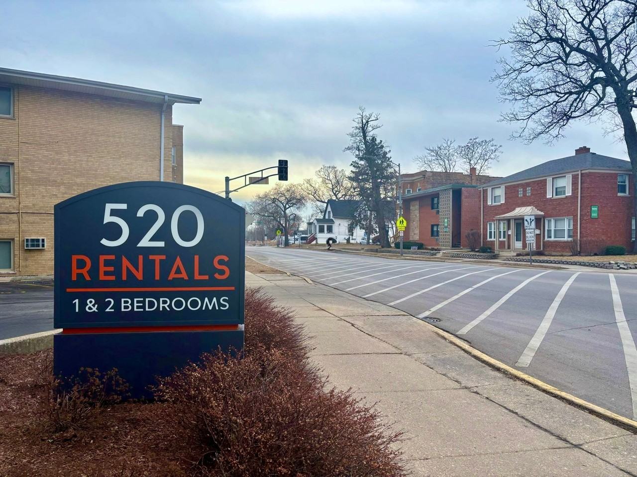 520 Rentals - Photo 2 of 50