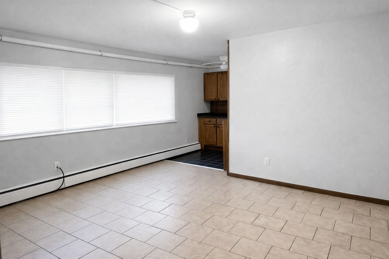 810-8TH - Photo 3 of 43