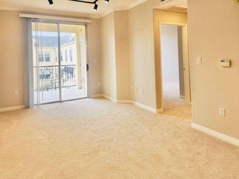 2463 Watermarke Pl - Photo 4 of 46