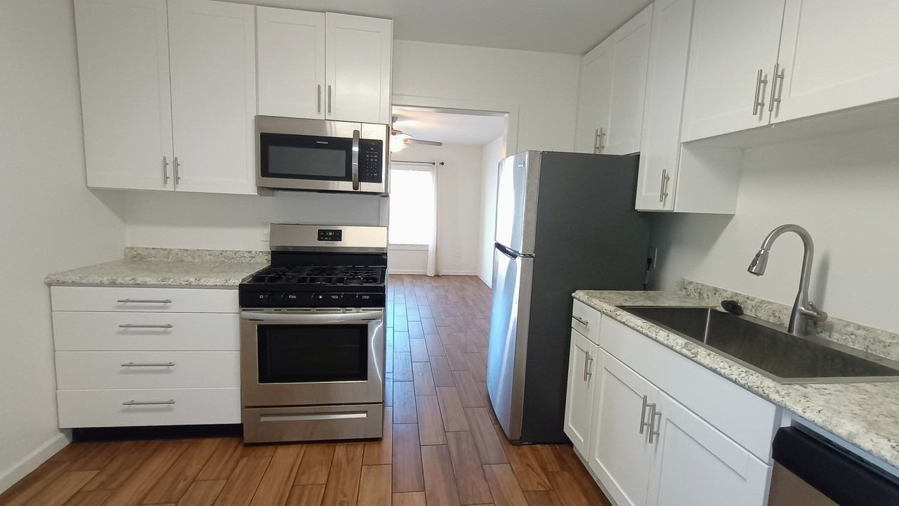 3311 Clairemont Mesa Blvd #1 - Photo 6 of 18