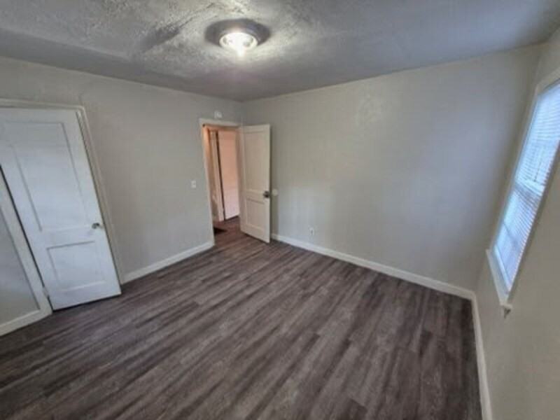 3251 Meadow Ln - Photo 5 of 11