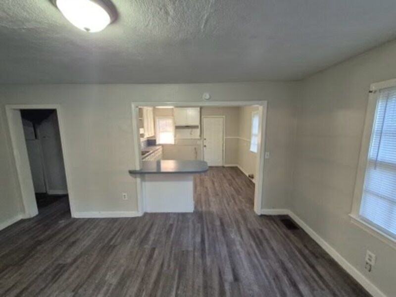 3251 Meadow Ln - Photo 7 of 11