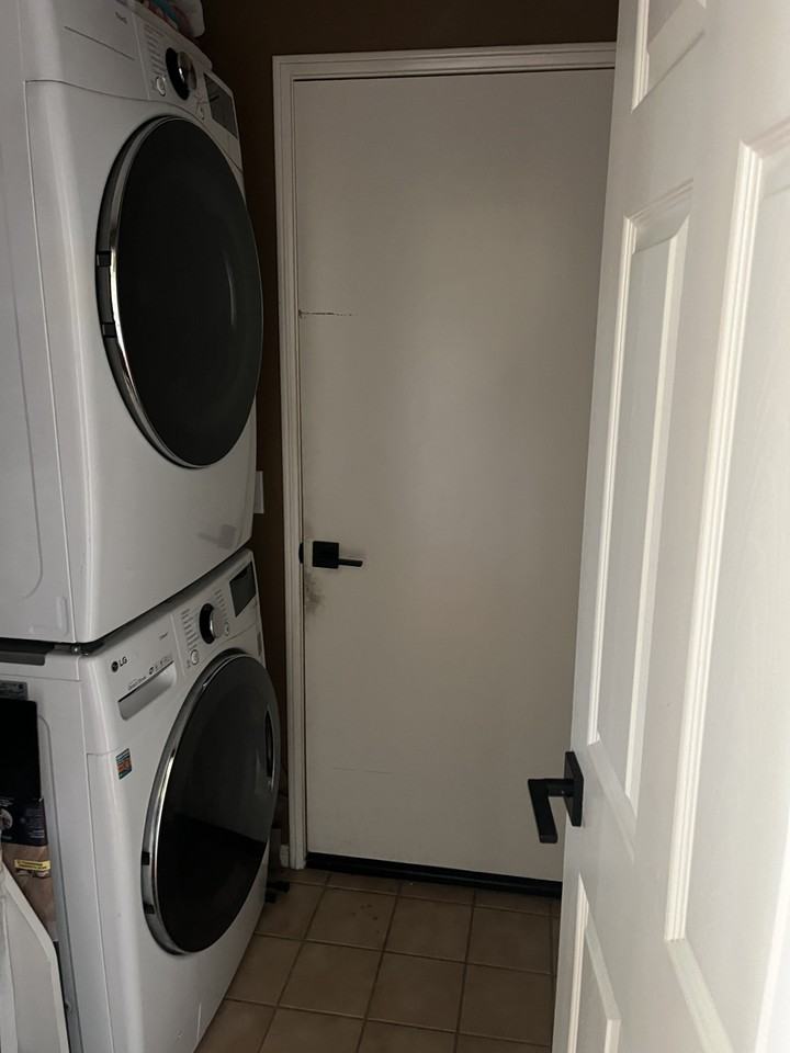 1162 Hanford Ct #1 - Photo 5 of 12