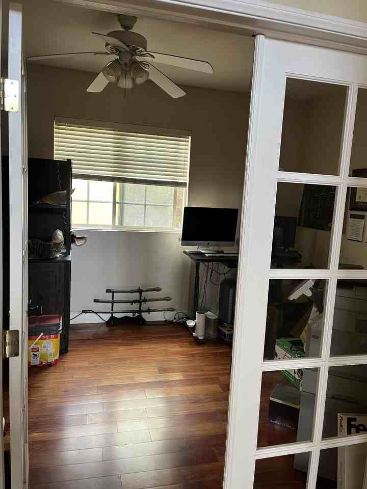 1162 Hanford Ct #1 - Photo 6 of 12