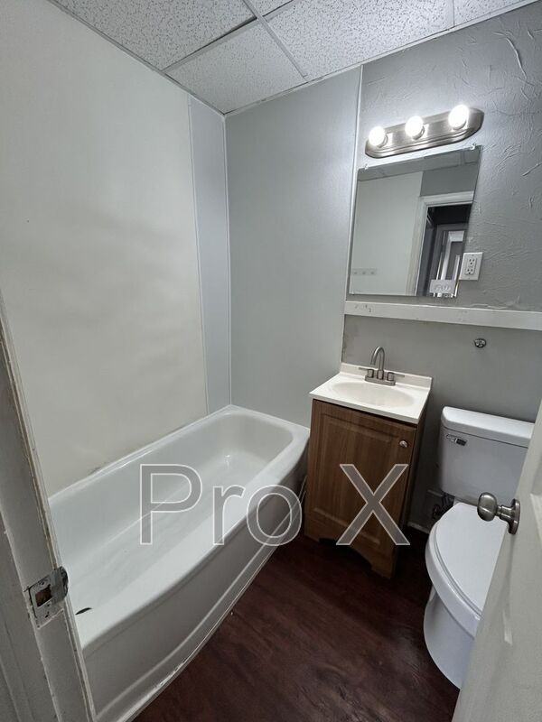 126 E 13th St - Photo 5 of 8