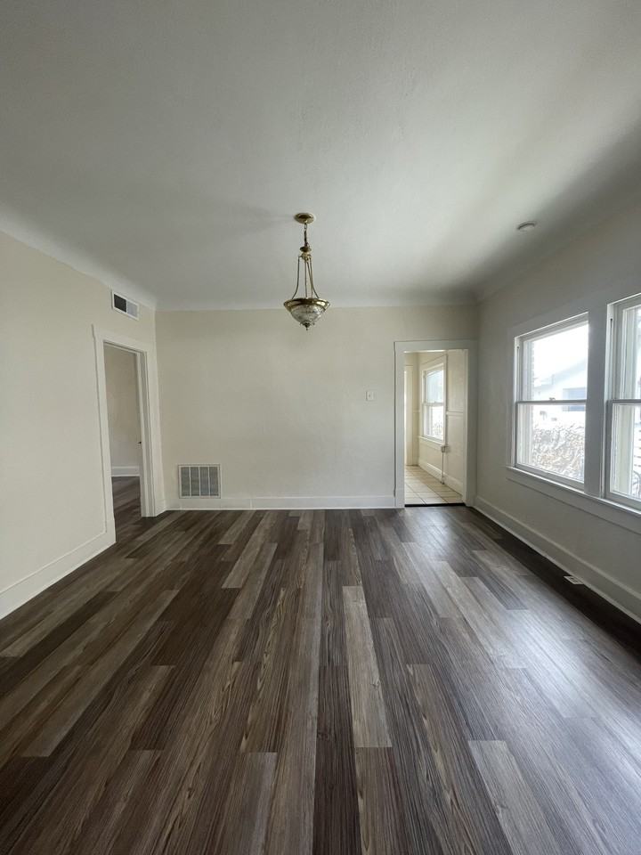 3720 Chester Ave #1 - Photo 7 of 28