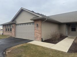 featured image of 11616 Willowbrook Rd #11622