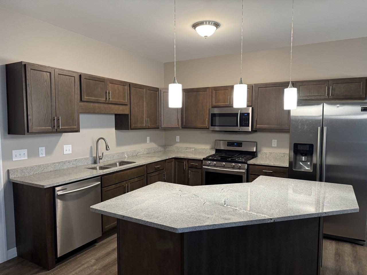 11616 Willowbrook Rd #11622 - Photo 4 of 11