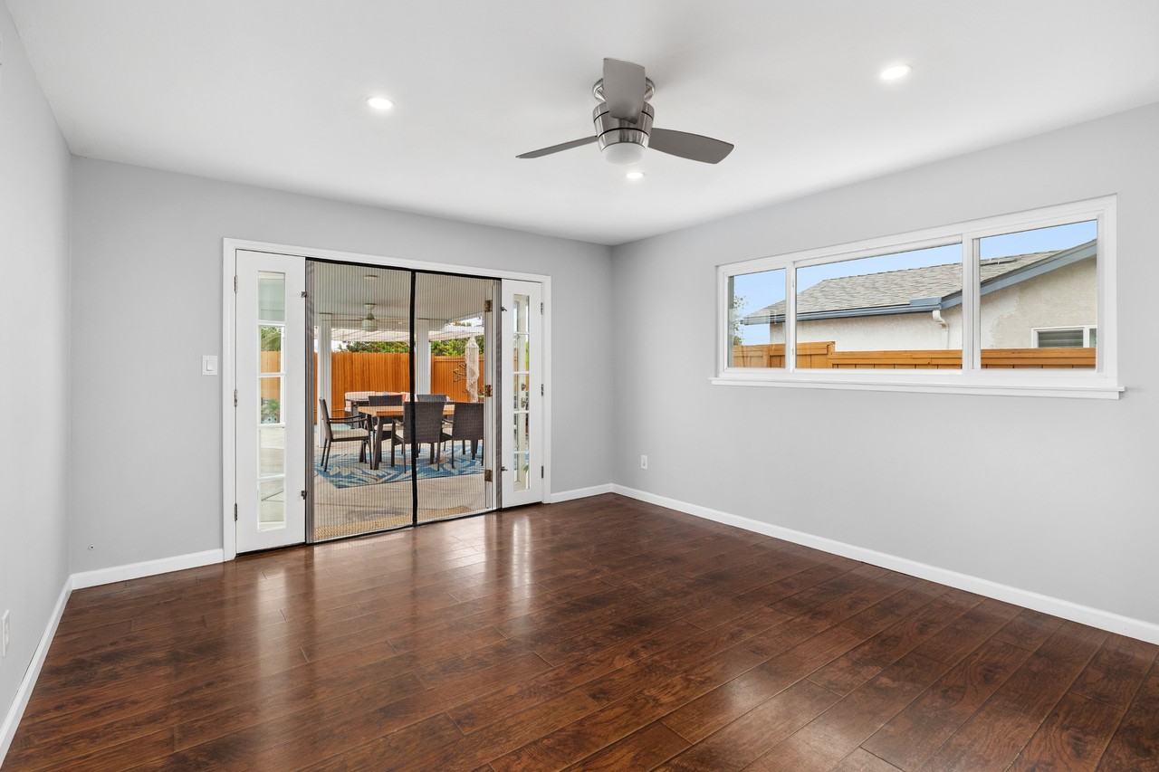 5051 Providence Rd #1 - Photo 5 of 33