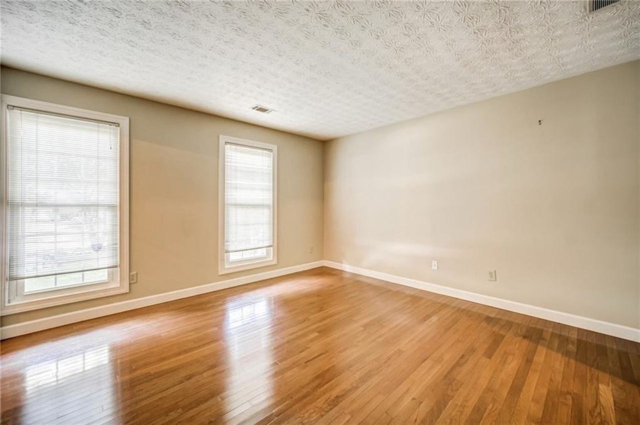 10385 Rillridge Ct #NA - Photo 4 of 17