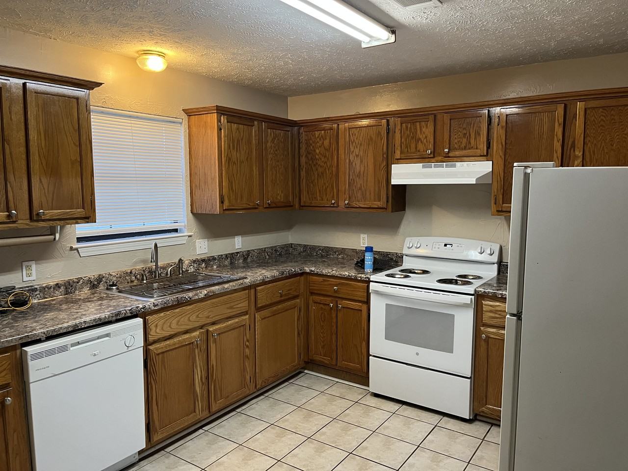 37 Blair Rd #B - Photo 5 of 13