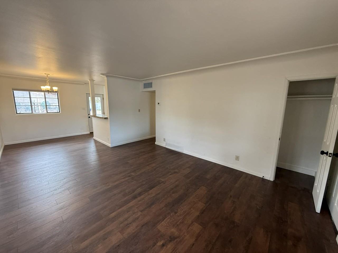 929 S 4th Ave #1 - Photo 3 of 22