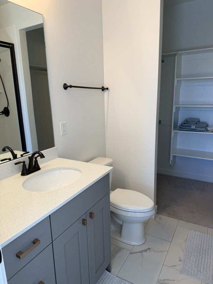 11422 S Lake Run Rd #1 - Photo 5 of 14