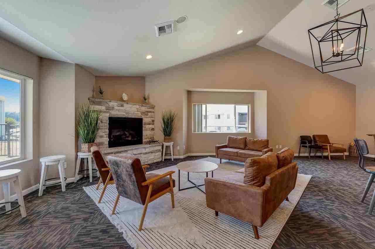 Gateway Village Apartments - Photo 5 of 50