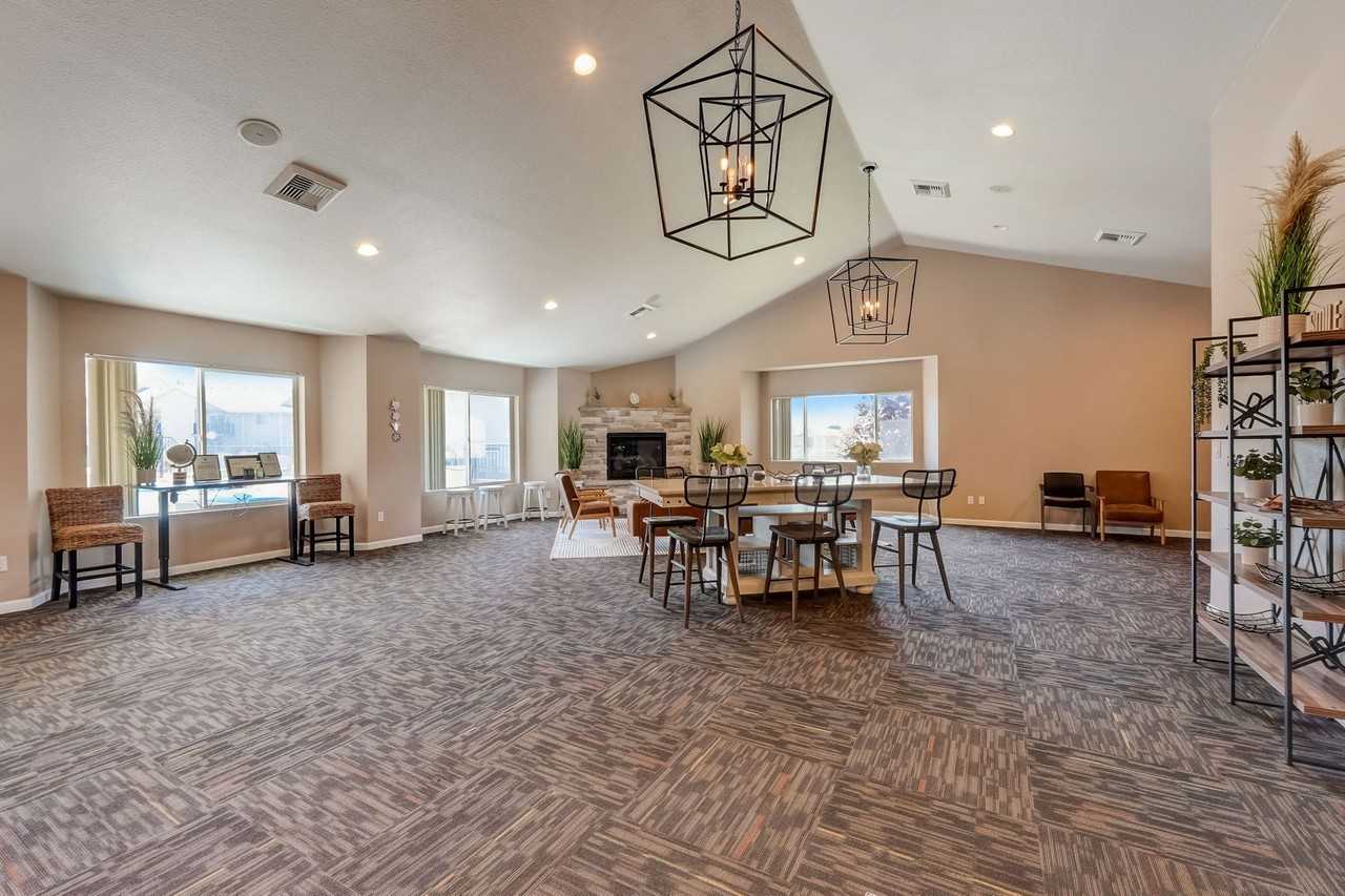 Gateway Village Apartments - Photo 6 of 50