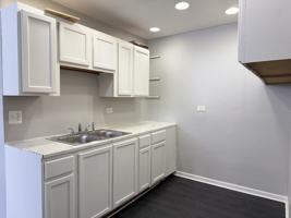 featured image of 9209 S Woodlawn Ave #2