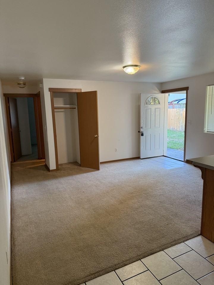 611 California St #1 - Photo 5 of 9