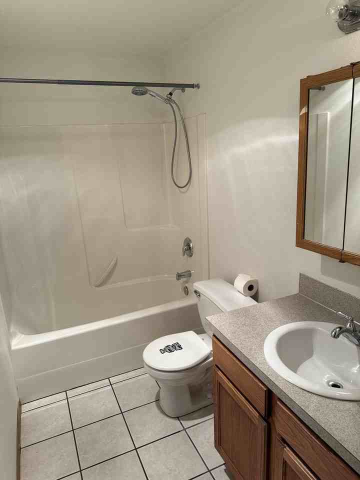 611 California St #1 - Photo 6 of 9