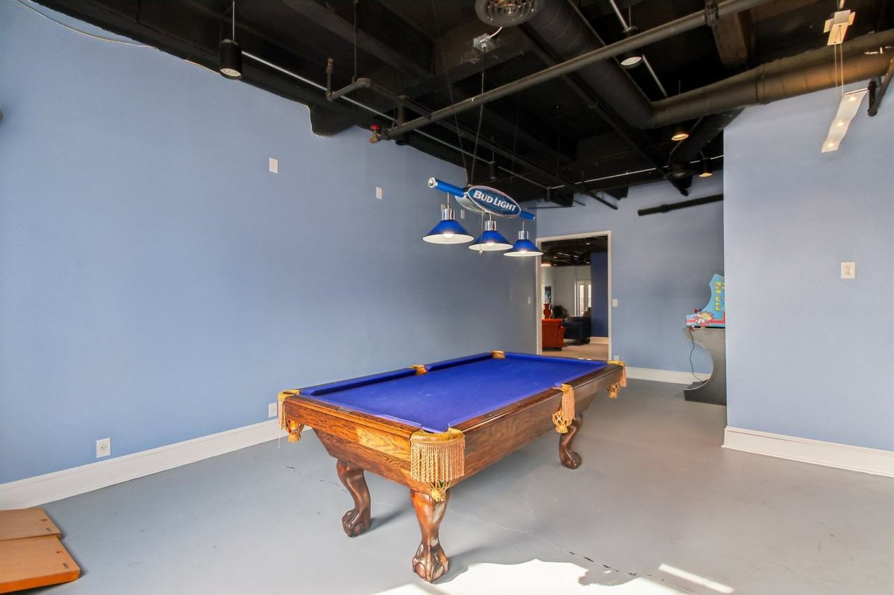 The Regency Apartments - Photo 5 of 49