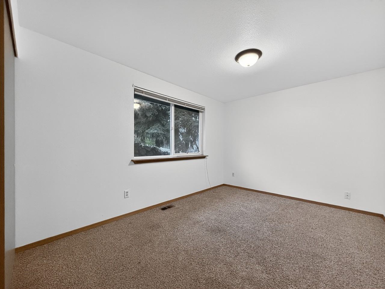 15210 95th Avenue Ct E #15210 - Photo 7 of 19