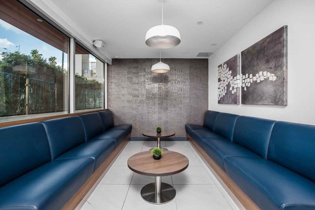 Rhys Building - Photo 7 of 50