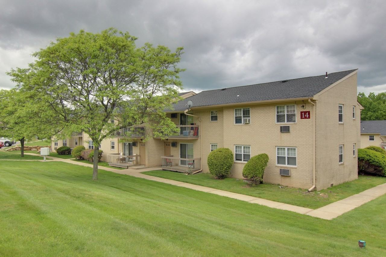 NETCONG HEIGHTS - Photo 4 of 38