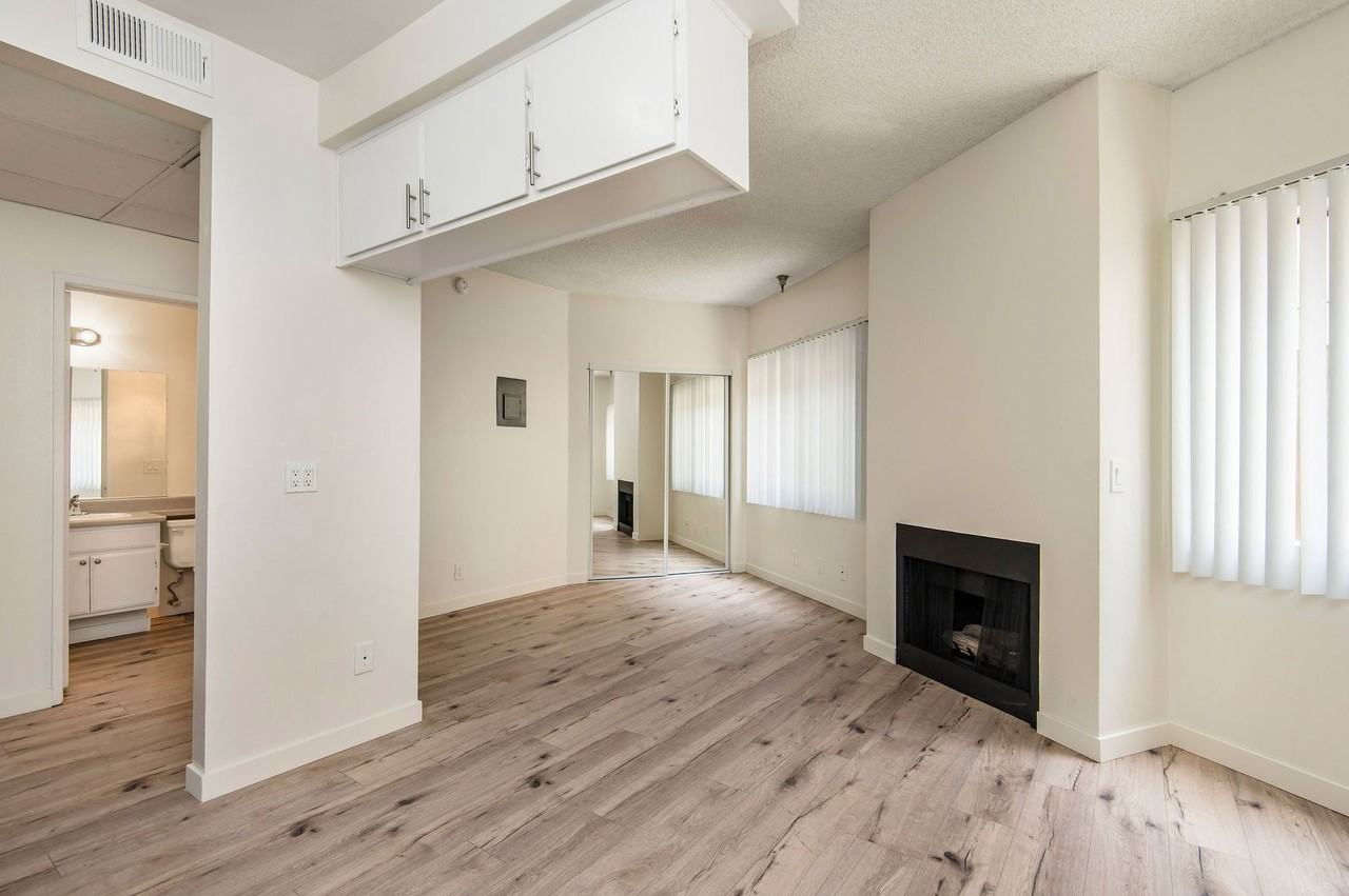 2724 Abbot Kinney Blvd. - Photo 7 of 16