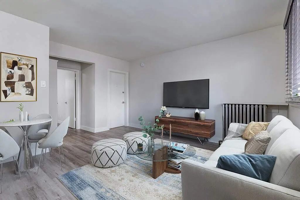 Victoria Arms - Photo 3 of 8