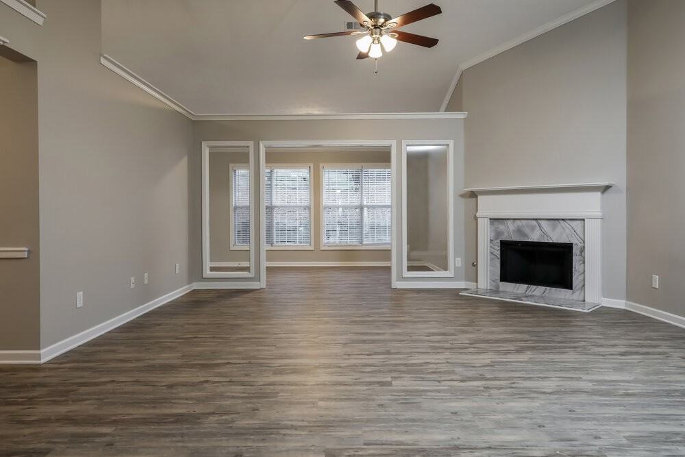 752 Fairmont Park Dr - Photo 4 of 17