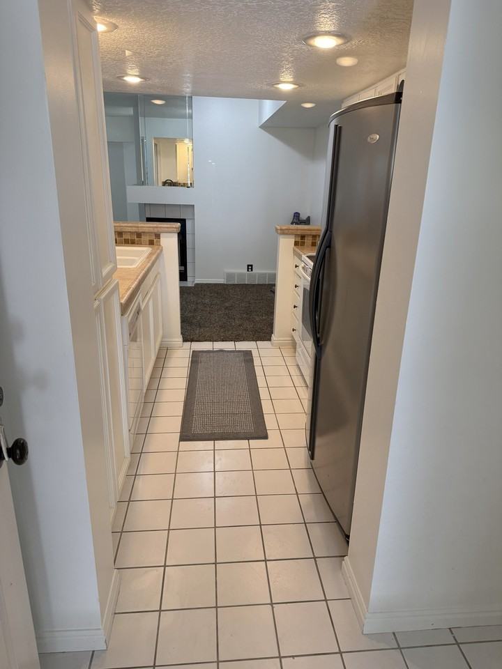 5552 S Waterfront Dr - Photo 5 of 17