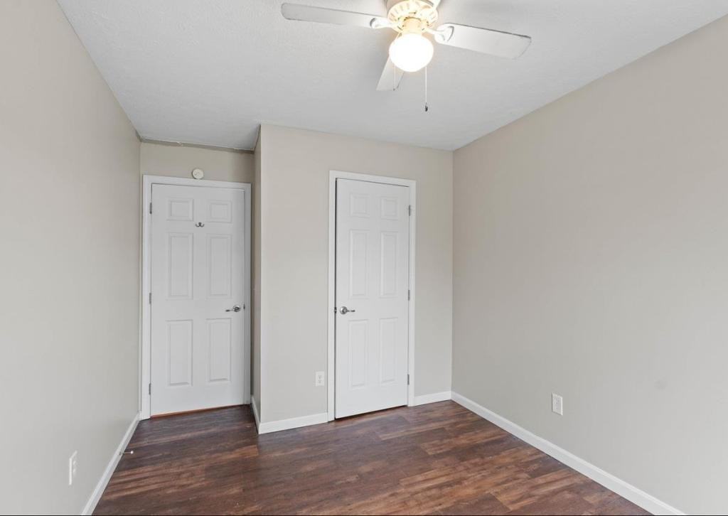 1019 Colonial Dr - Photo 6 of 9