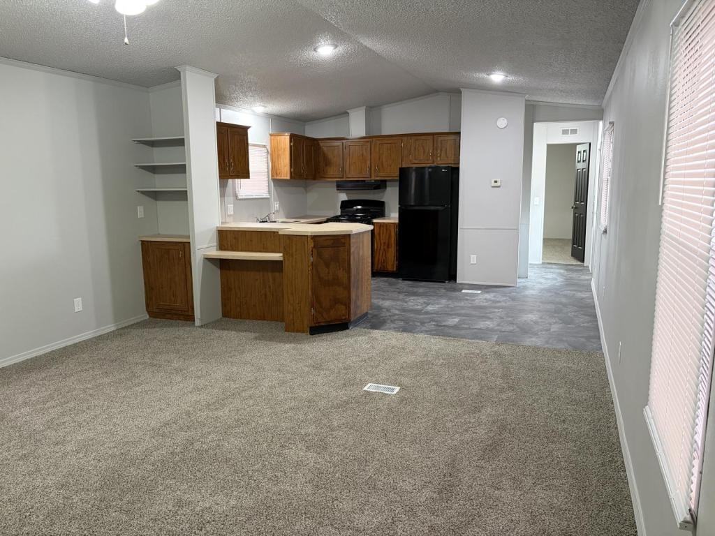 17822 S Bryant Rd ##5 - Photo 4 of 32