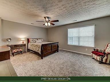 1940 Skylar Leigh Dr - Photo 3 of 29