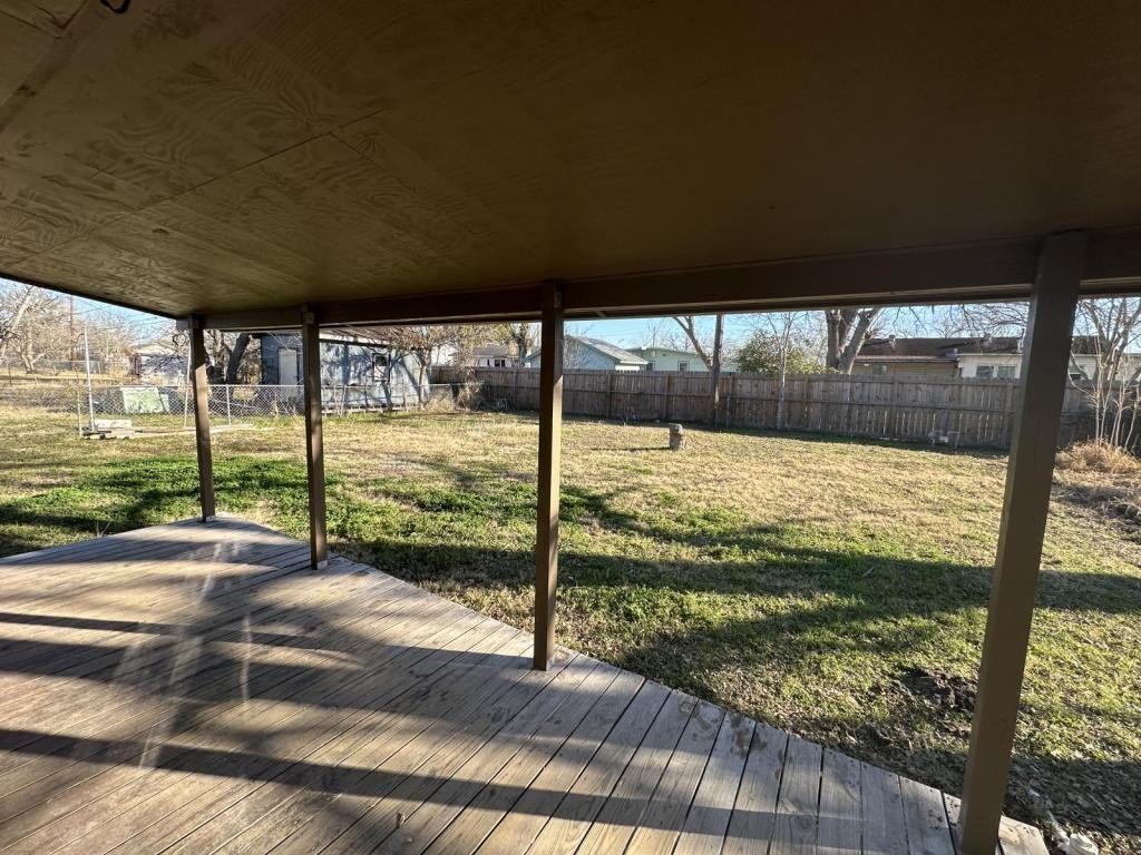 1709 Navidad St - Photo 4 of 24