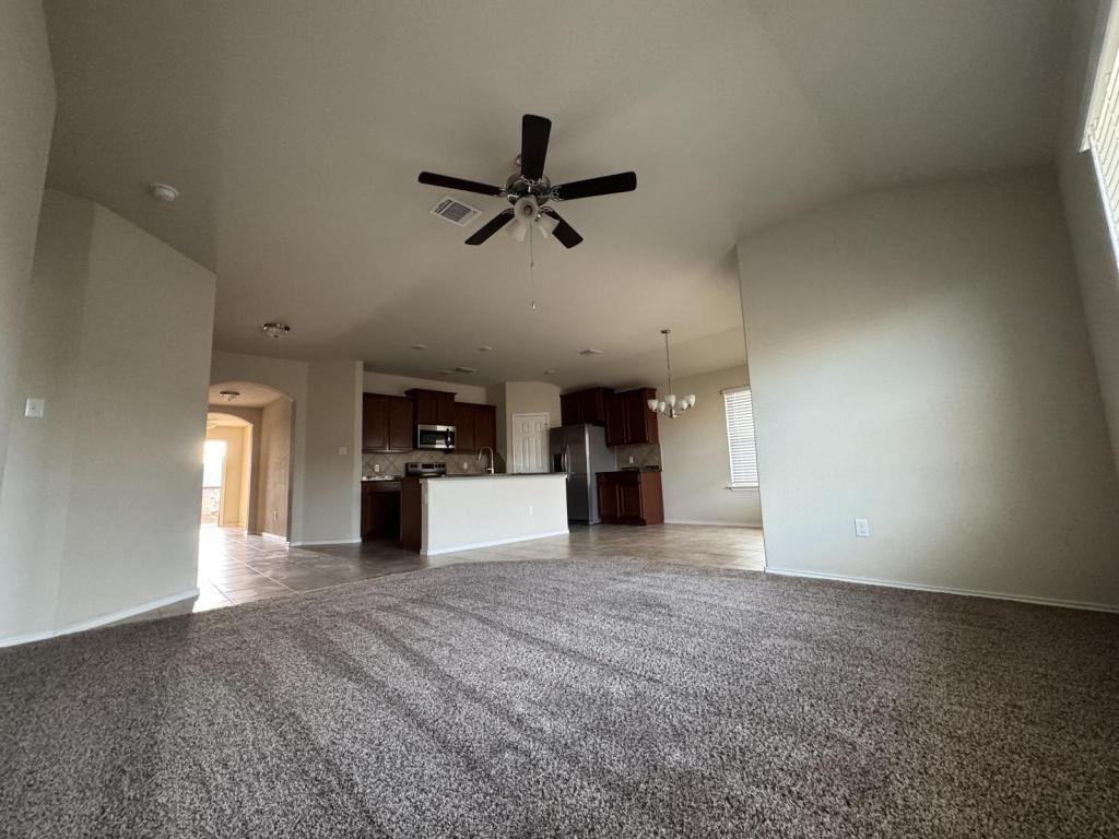 8514 Pleasant Trail Dr - Photo 4 of 12