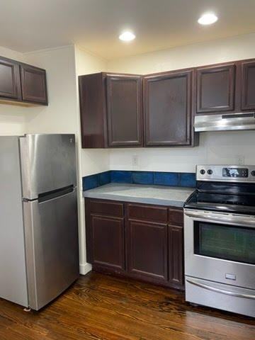 504 Green Ave - Photo 5 of 12