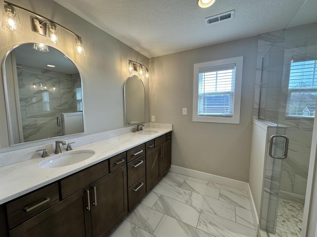 7221 Sassafras Way - Photo 3 of 12