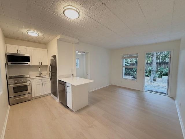 1713 Florida Avenue - Photo 4 of 9