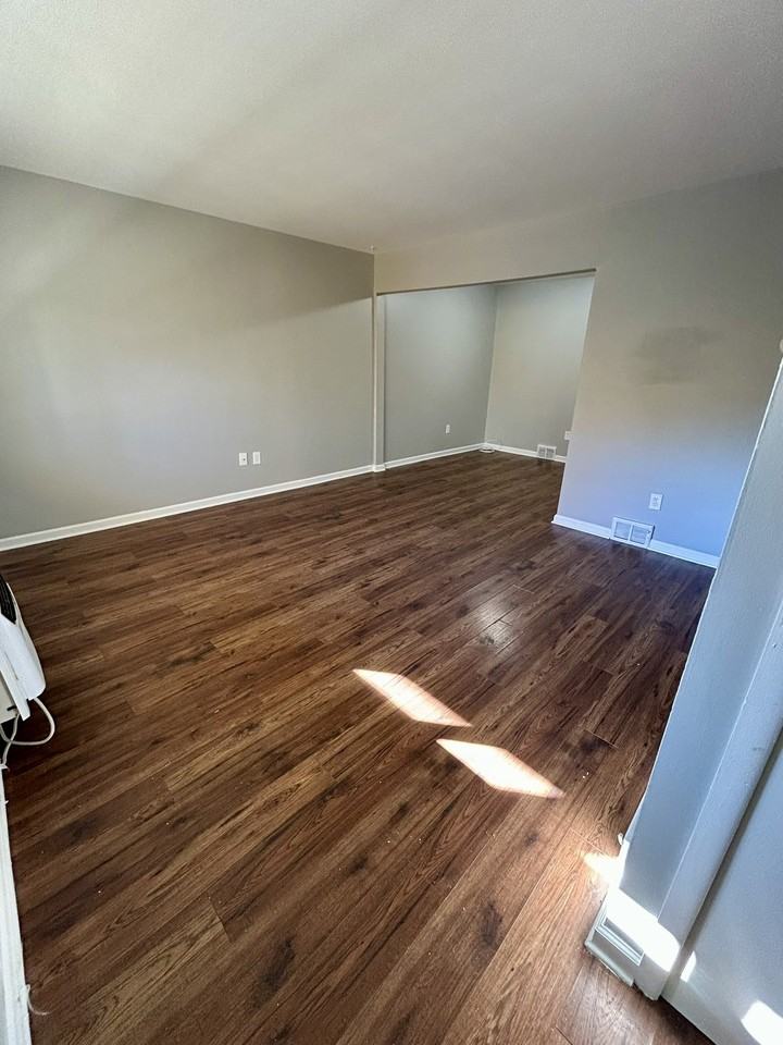 2254 1st St #11 - Photo 2 of 10