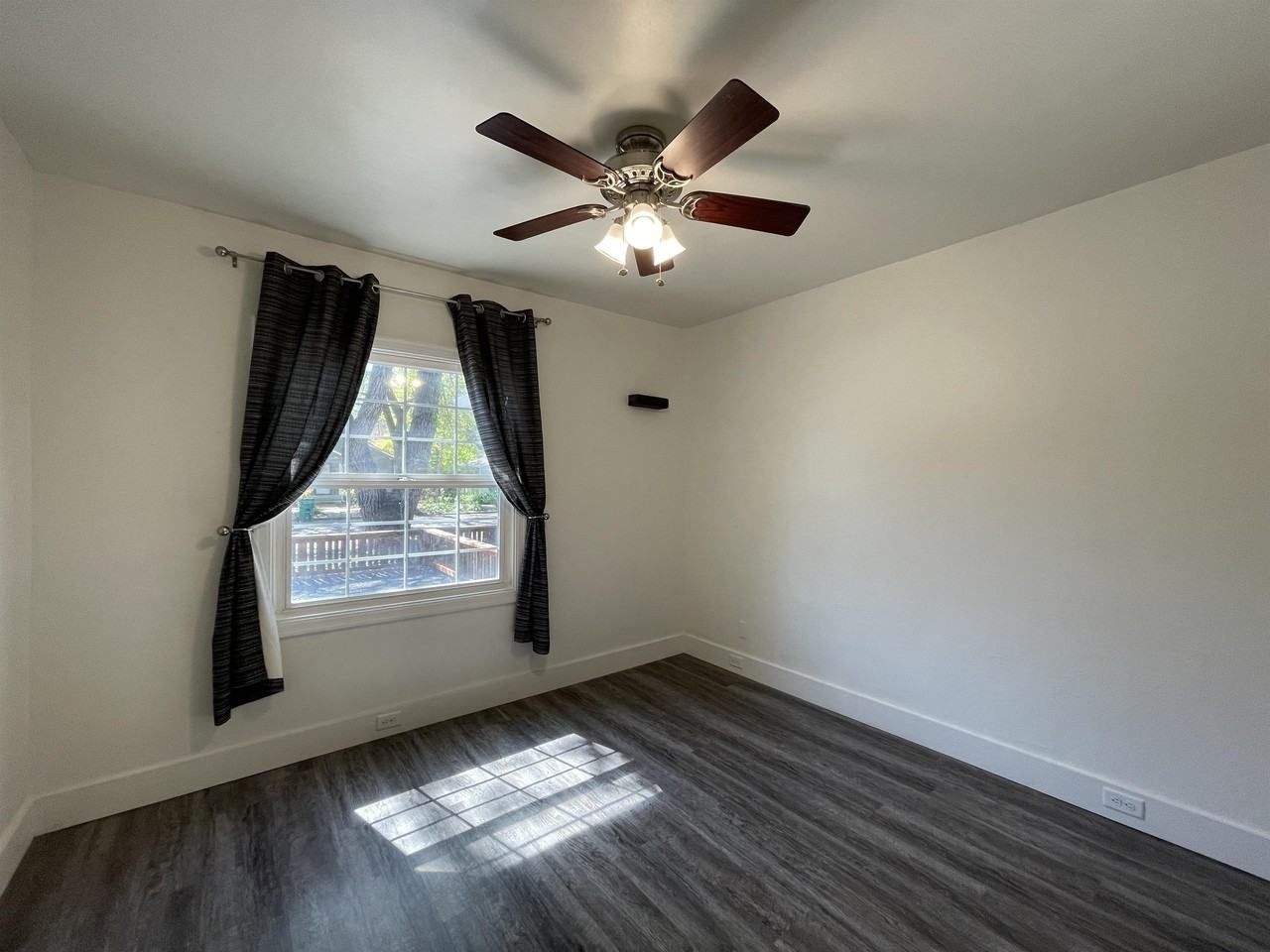 266 E 6th Ave #2 - Photo 5 of 10